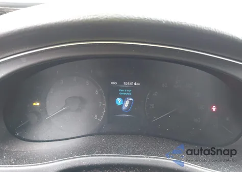 2013 Hyundai Genesis 3.8 z USA, uszkodzony, nr VIN KMHGC4DD1DU240811